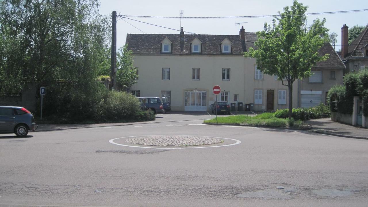 Maison Saint Louis Paray-le-Monial Exteriör bild